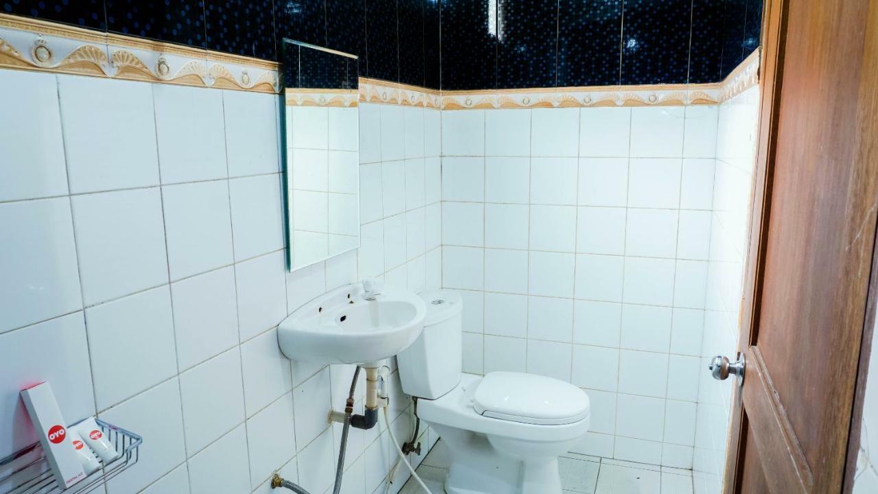 Oyo 1488 Hotel Cemara Asri Lembang Buitenkant foto